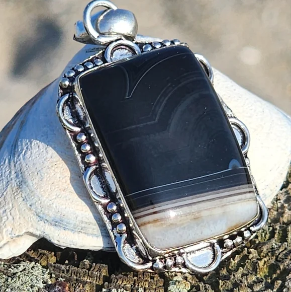 Striped Black Onyx Agate Pendant Necklace Hand Crafted Vintage Style Setting